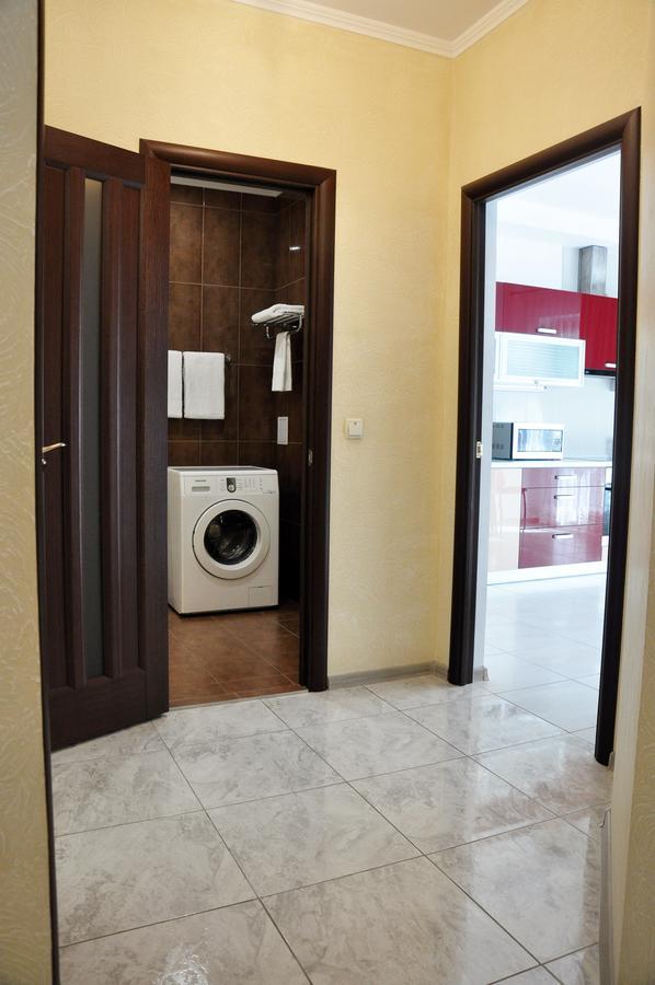 Comfort Apartments - Beautiful Suite By The Park Grodno Dış mekan fotoğraf